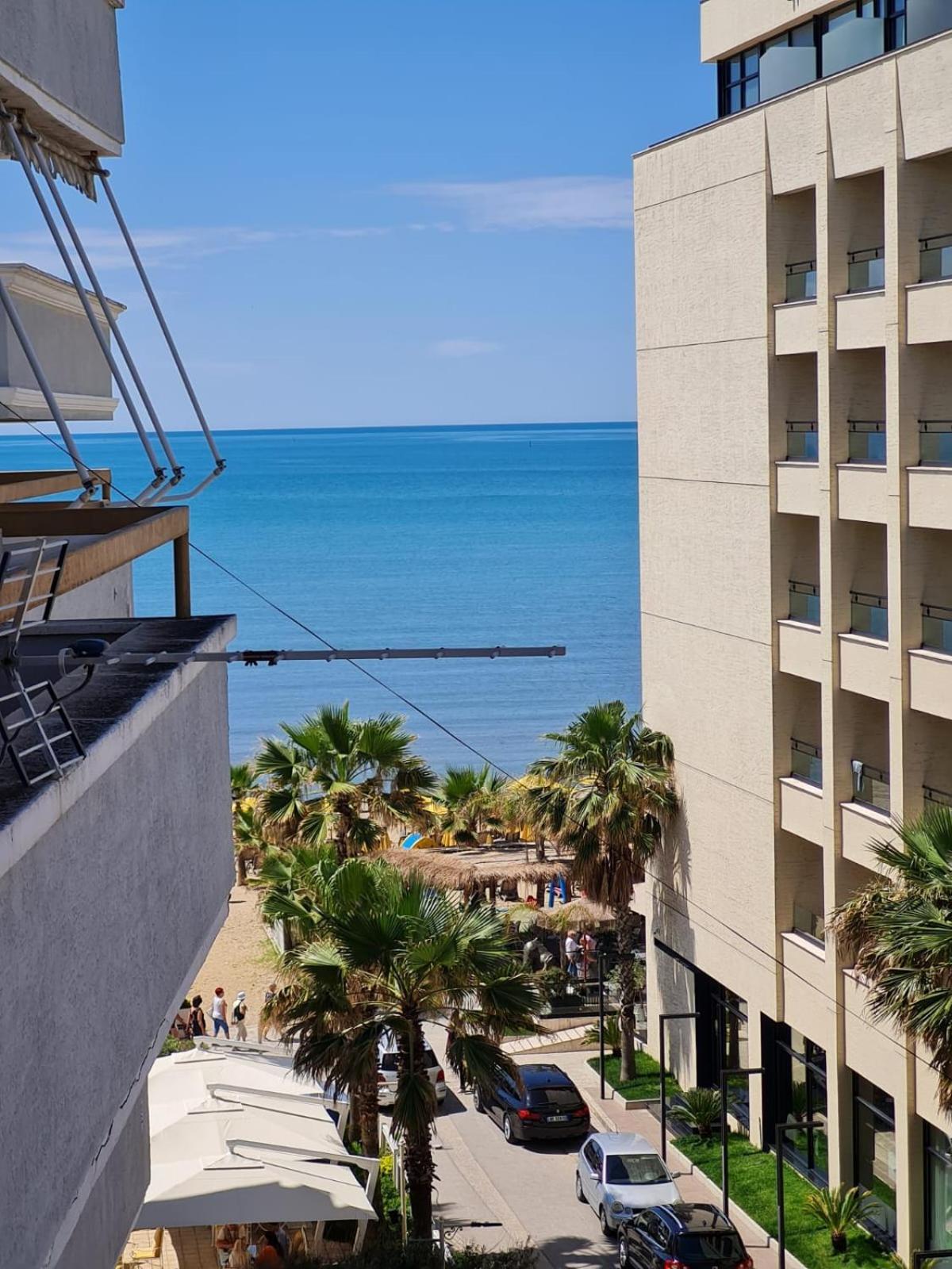 Sara-El Seaside Apartment Durrës Exterior foto